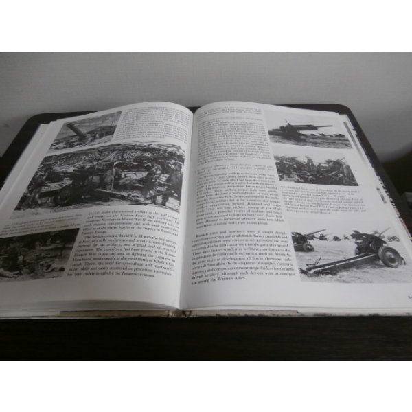 画像3: ARTILLERY（1875〜1975年頃までの世界の主要な大砲写真集） (3)